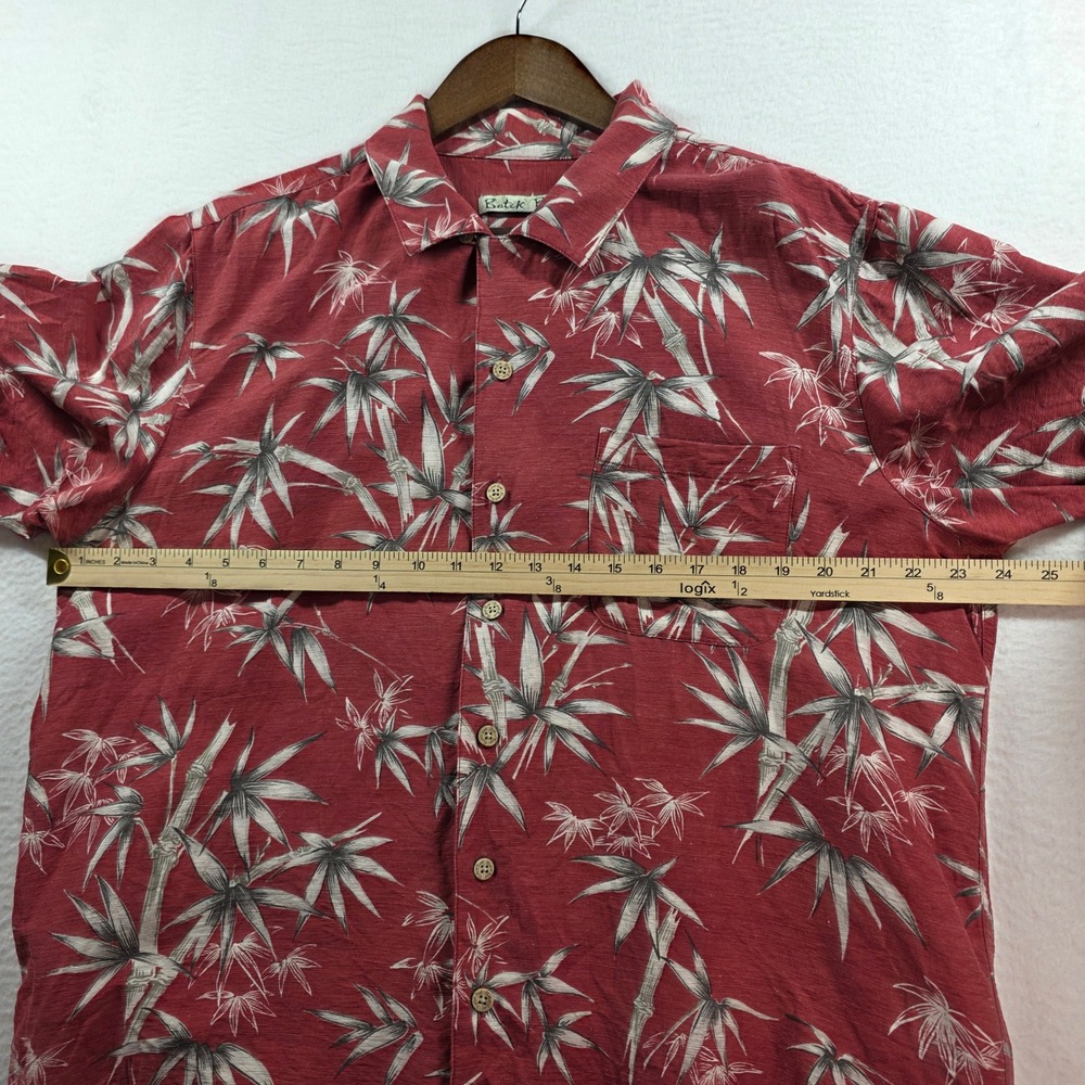Batik Bay Button Down Shirt Men Large Red Silk Bamboo Leaf Short Sleeve Hawaiian - Picture 4 of 8
